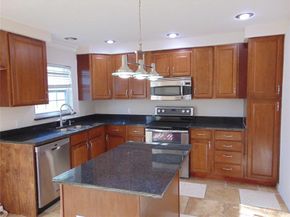 8522  Park Lane  5, Dallas Texas 75231