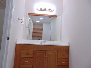 8522  Park Lane  5, Dallas Texas 75231