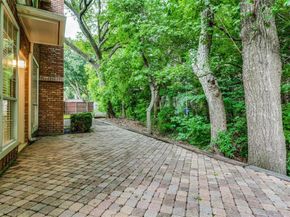 117  Stone Mountain Court , Garland Texas 75044