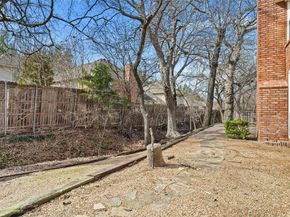 117  Stone Mountain Court , Garland Texas 75044