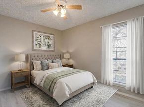 1812  Briar Run , Benbrook Texas 76126