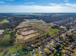 1812  Briar Run , Benbrook Texas 76126