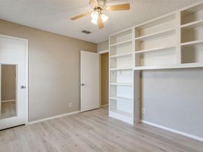 1812  Briar Run , Benbrook Texas 76126