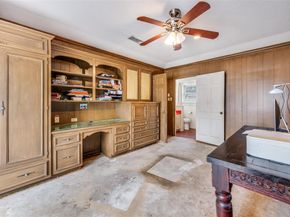 5001  Boulder Lake Road , Fort Worth Texas 76103