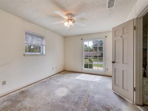 5001  Boulder Lake Road , Fort Worth Texas 76103