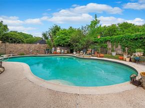 2000  Shadow Ridge Drive , Arlington Texas 76006