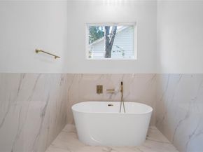 2228  Echo Lake Drive , Dallas Texas 75253