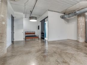 1122  Jackson Street  922, Dallas Texas 75202