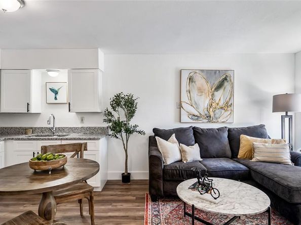 2001  Carl Road , Irving Texas 75061