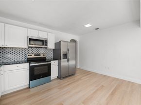 2725  Yucca Avenue , Fort Worth Texas 76111