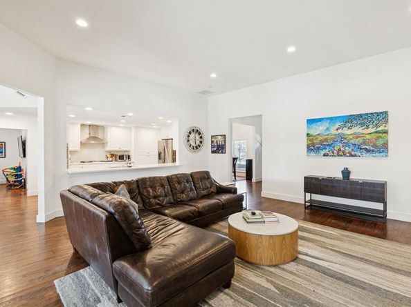 7240  Blythdale Drive , Dallas Texas 75248