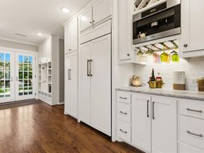 904  Clermont Avenue , Dallas Texas 75223