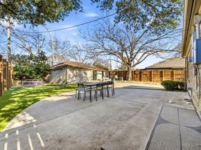 904  Clermont Avenue , Dallas Texas 75223