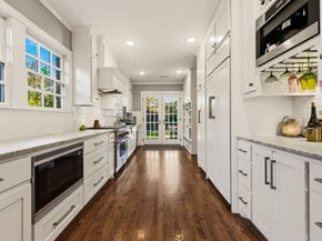 904  Clermont Avenue , Dallas Texas 75223