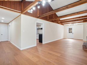 208  Shoreline Drive , Azle Texas 76020