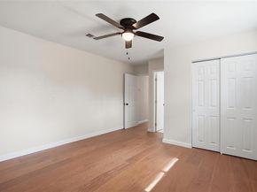 208  Shoreline Drive , Azle Texas 76020