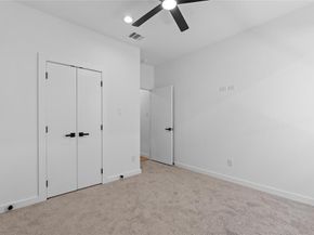 1827  Paducah Avenue , Dallas Texas 75216