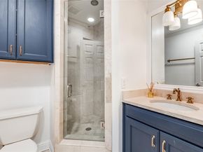 5909  Luther Lane  1006, Dallas Texas 75225