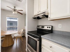 4502  Gaston Avenue  111, Dallas Texas 75246