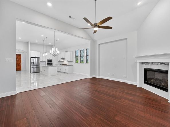 1107  Amber Rose Way , Arlington Texas 76005