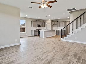 1469  CANTERBURY Trail , DeSoto Texas 75115