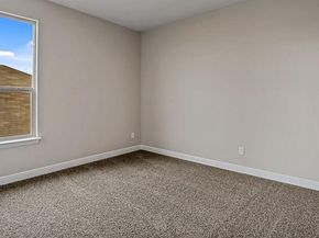 1469  CANTERBURY Trail , DeSoto Texas 75115