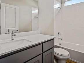 1469  CANTERBURY Trail , DeSoto Texas 75115