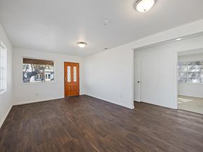 3827  Vineyard Drive , Dallas Texas 75212