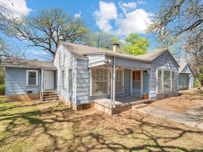 825  Sam Calloway Road , Fort Worth Texas 76114