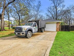 2004  Glen Creek Court , Arlington Texas 76015