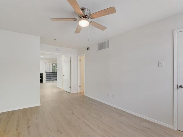 2315  Moser Avenue , Dallas Texas 75206