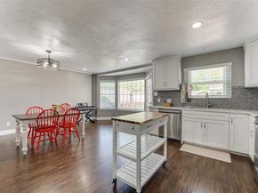 5808  Marina Drive  13, Garland Texas 75043