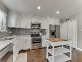 5808  Marina Drive  13, Garland Texas 75043