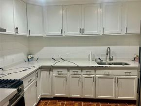 2212  Barlow Avenue , Dallas Texas 75224