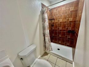 2212  Barlow Avenue , Dallas Texas 75224