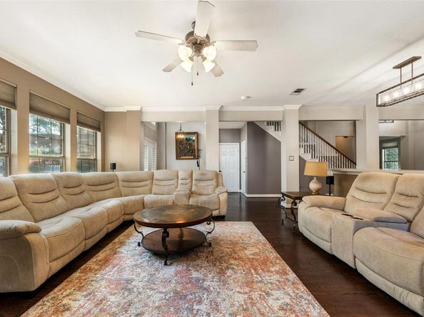 9702  October Glory Lane , Rowlett Texas 75089