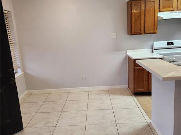 3624  Parkridge Drive  213, Dallas Texas 75234