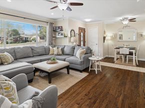 846  Peavy Road , Dallas Texas 75218