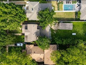 5838  Belmont Avenue , Dallas Texas 75206