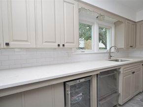 2226  Carnes Street , Dallas Texas 75208