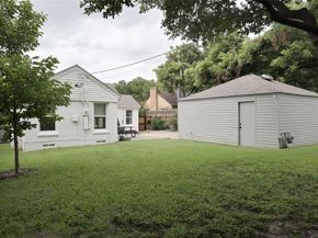 2226  Carnes Street , Dallas Texas 75208