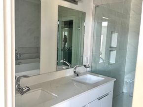 2419  Crossman Avenue , Dallas Texas 75212