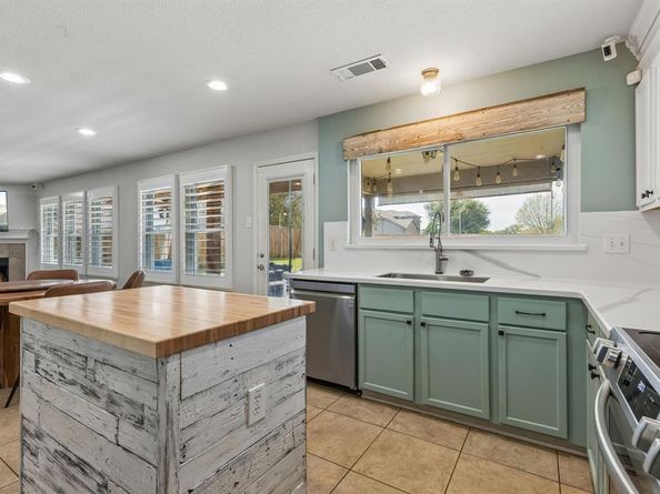 14037  Fontana Road , Fort Worth Texas 76262