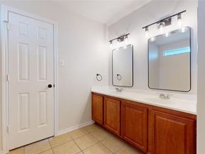 523  Zachum Drive , Arlington Texas 76002