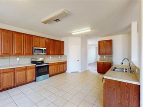 523  Zachum Drive , Arlington Texas 76002