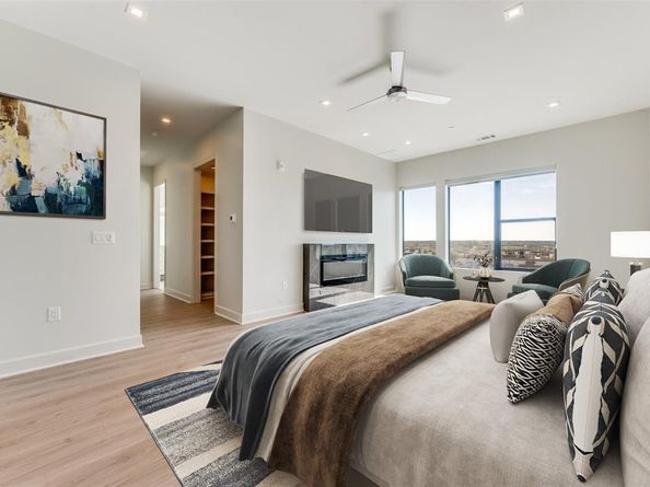 1900 S Ervay Street  602, Dallas Texas 75215