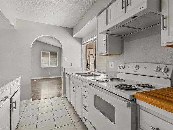 3628  Blossom Trail , Plano Texas 75074
