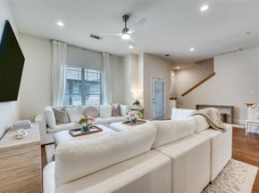 5916  Hudson Street  10, Dallas Texas 75206