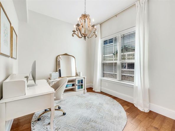 5916  Hudson Street  10, Dallas Texas 75206