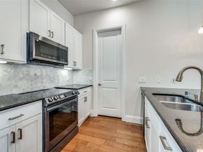 5916  Hudson Street  10, Dallas Texas 75206